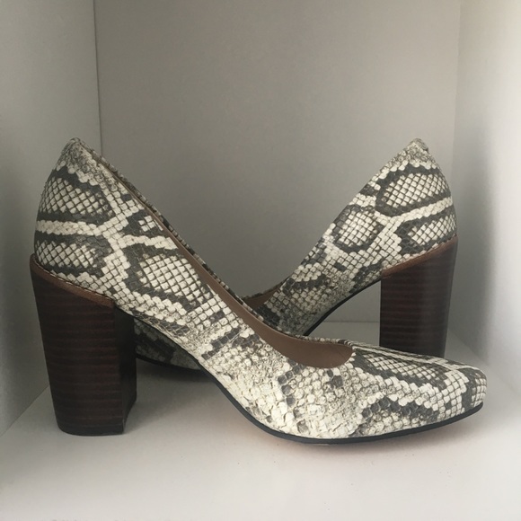 clarks heels - Picture 2 of 5